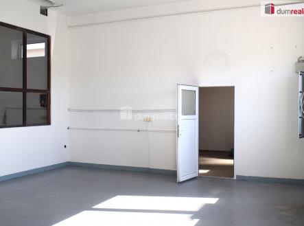 3 | Pronájem - jiné, 143 m²