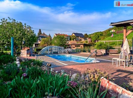 2 | Prodej - dům/vila, 296 m²