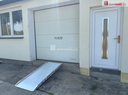 4 | Pronájem - skladovací prostor, 210 m²