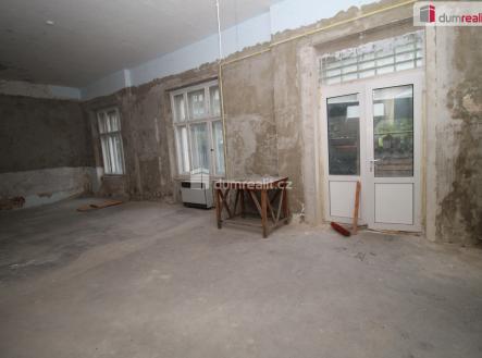 3 | Prodej - nájemní dům, 420 m²