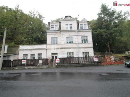 1 | Prodej - dům/vila, 420 m²