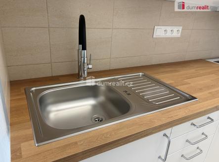 2 | Pronájem bytu, 2+kk, 45 m²