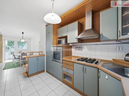 3 | Prodej - dům/vila, 280 m²