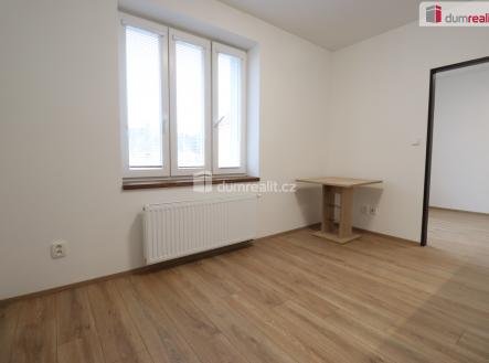 4 | Pronájem bytu, 1+1, 28 m²
