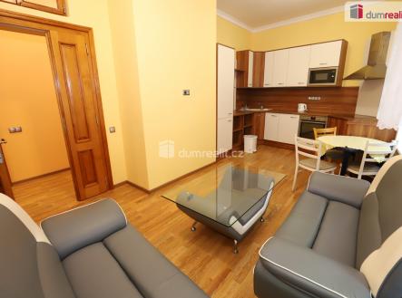 3 | Pronájem bytu, 3+kk, 72 m²