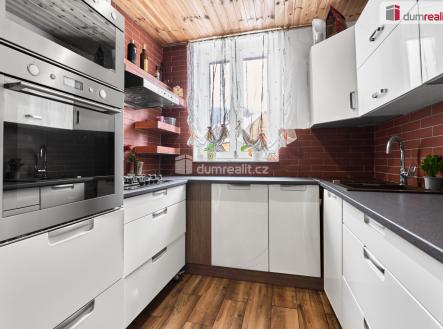 2 | Prodej - dům/vila, 92 m²