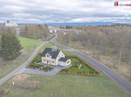 1 | Prodej - pozemek pro bydlení, 1 053 m²