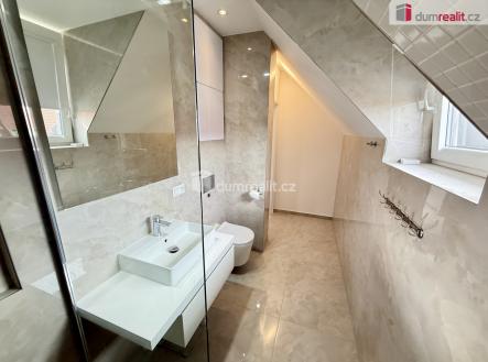 4 | Pronájem bytu, 4+kk, 85 m²