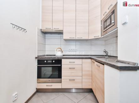 2 | Pronájem bytu, 2+kk, 50 m²