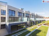 Prodej - dům/vila, 378 m²