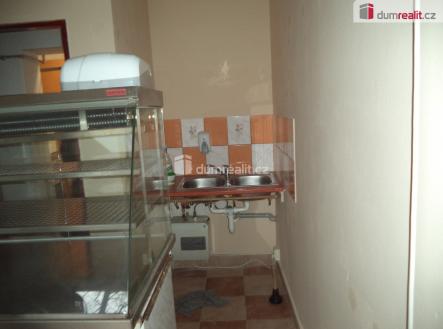 3 | Pronájem - obchodní prostor, 40 m²