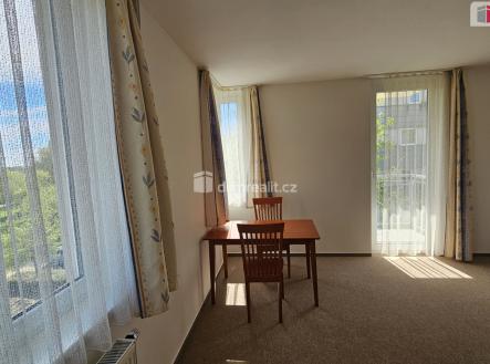2 | Pronájem bytu, 2+kk, 48 m²