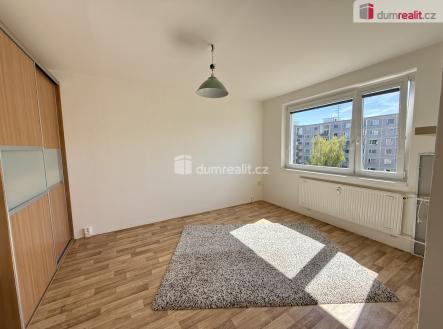 3 | Pronájem bytu, 1+1, 40 m²