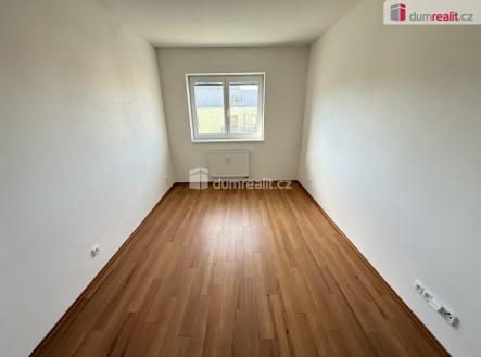 4 | Pronájem bytu, 3+kk, 79 m²