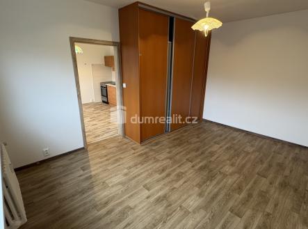 3 | Pronájem bytu, 1+1, 35 m²