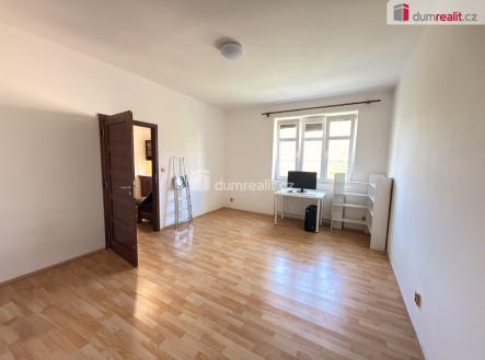 3 | Pronájem bytu, 2+kk, 43 m²