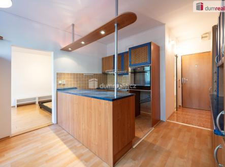 3 | Pronájem bytu, 1+1, 38 m²
