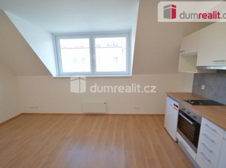 3 | Pronájem bytu, 1+kk, 30 m²