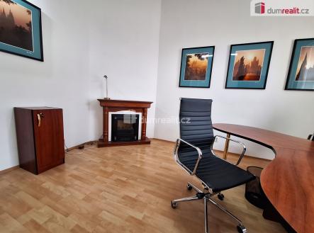 4 | Pronájem - kanceláře, 51 m²