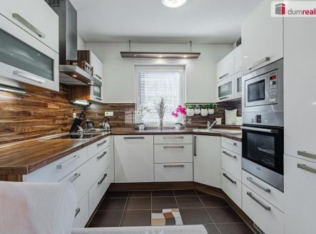 4 | Prodej - dům/vila, 118 m²