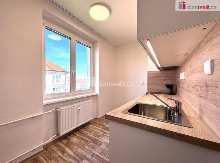 3 | Pronájem bytu, 2+1, 54 m²