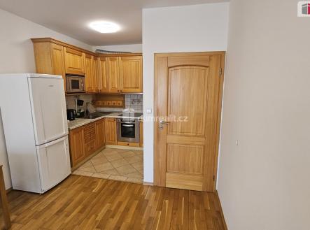 4 | Pronájem bytu, 2+kk, 52 m²
