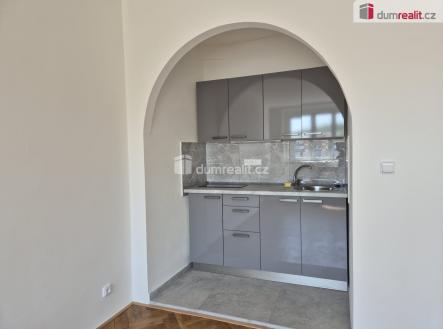3 | Pronájem bytu, 1+kk, 27 m²