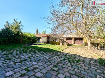 3 | Prodej - dům/vila, 144 m²