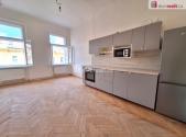 Pronájem bytu, 3+kk, 82 m²