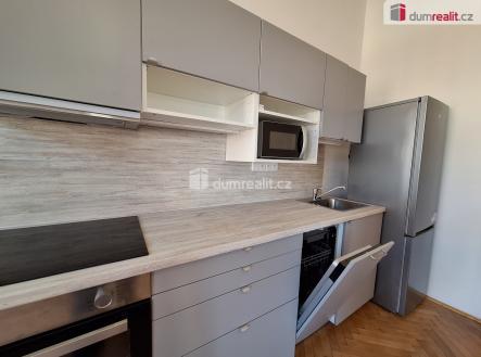 3 | Pronájem bytu, 3+kk, 82 m²