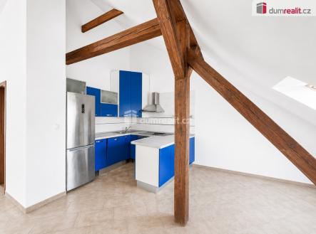 1 | Pronájem bytu, atypický, 99 m²