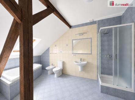 3 | Pronájem bytu, atypický, 99 m²