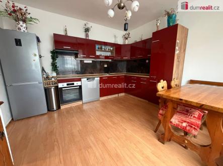 2 | Prodej - dům/vila, 150 m²