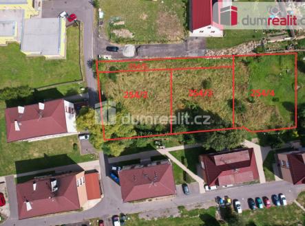 3 | Prodej - pozemek pro bydlení, 700 m²