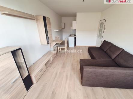 4 | Pronájem bytu, 2+kk, 40 m²