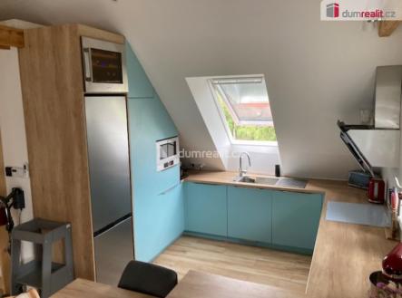 2 | Prodej - dům/vila, 208 m²