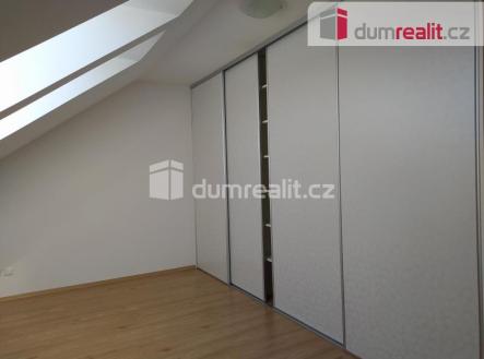 4 | Pronájem bytu, 2+1, 60 m²