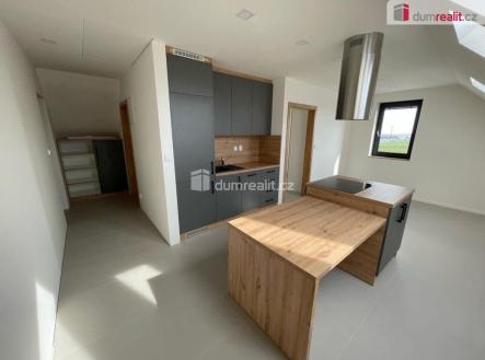 2 | Pronájem bytu, 2+kk, 40 m²