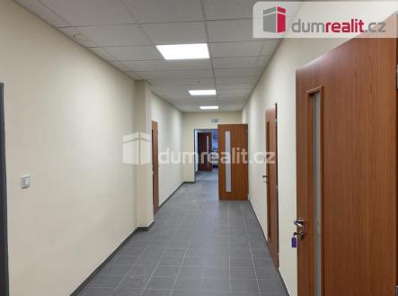 3 | Pronájem - kanceláře, 61 m²