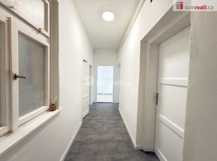 Pronájem bytu, 2+1, 73 m² obrázek