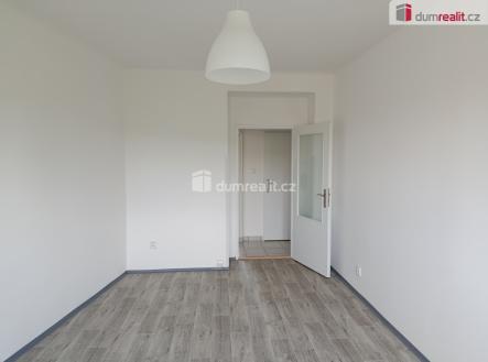 4 | Pronájem bytu, 1+kk, 23 m²