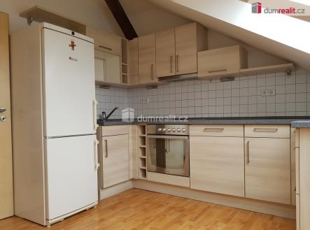 4 | Pronájem bytu, 1+1, 44 m²