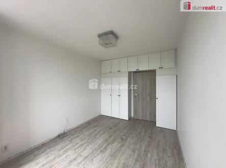 4 | Pronájem bytu, 3+kk, 82 m²