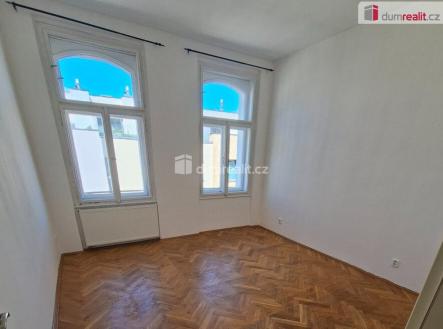 2 | Pronájem bytu, 2+kk, 68 m²