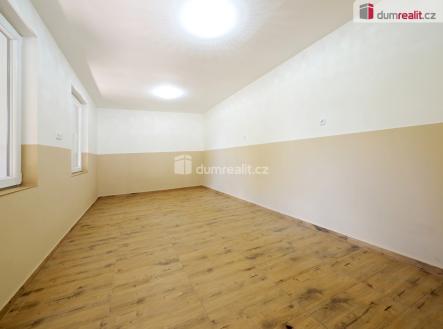 3 | Prodej - dům/vila, 200 m²