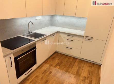 1 | Pronájem bytu, 1+kk, 49 m²
