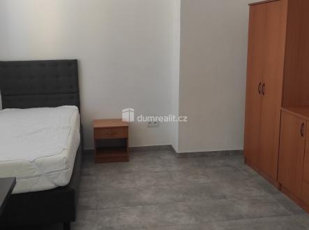 2 | Pronájem bytu, 1+kk, 26 m²