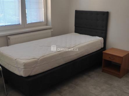 4 | Pronájem bytu, 1+kk, 26 m²