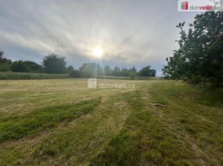 3 | Prodej - pozemek pro bydlení, 4 930 m²