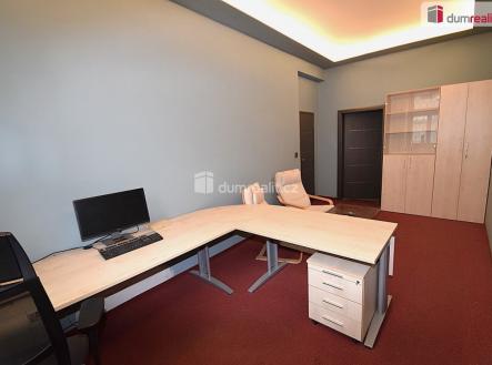 3 | Pronájem - kanceláře, 60 m²